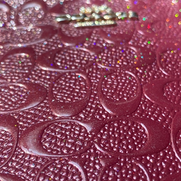 Authentic Coach burgundy/wine/ shimmery wristlet . - Picture 2 of 5